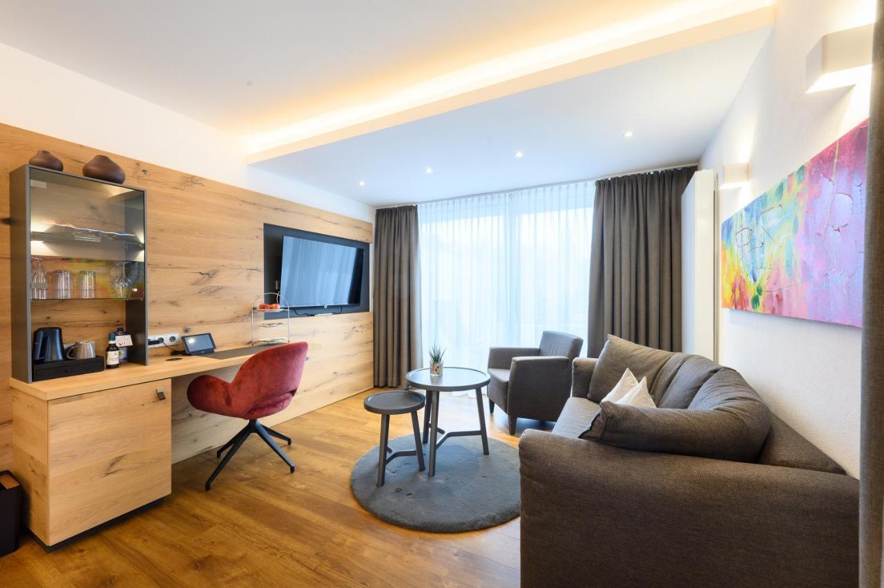 Hotel Heinzler Am See 이멘슈타트암보덴지 외부 사진